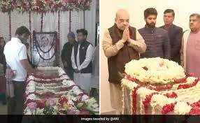 शरद यादव को अमित शाह-राहुल गांधी ने श्रद्धांजलि दी