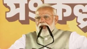 বাংলার মা নিঃস্ব, মাটি লুণ্ঠিত, মানুষ চলে যাচ্ছে, এ বার কেউ তৃণমূলকে বাঁচাতে পারবে না’! পরিবর্তনের ডাক দিলেন মোদী